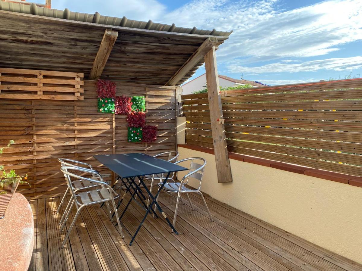Location De Vacances Alenya Bagian luar foto